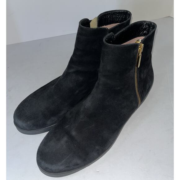 Beautifeel Black Suede Gold Side Zip Boot Size 8 - Picture 1 of 10